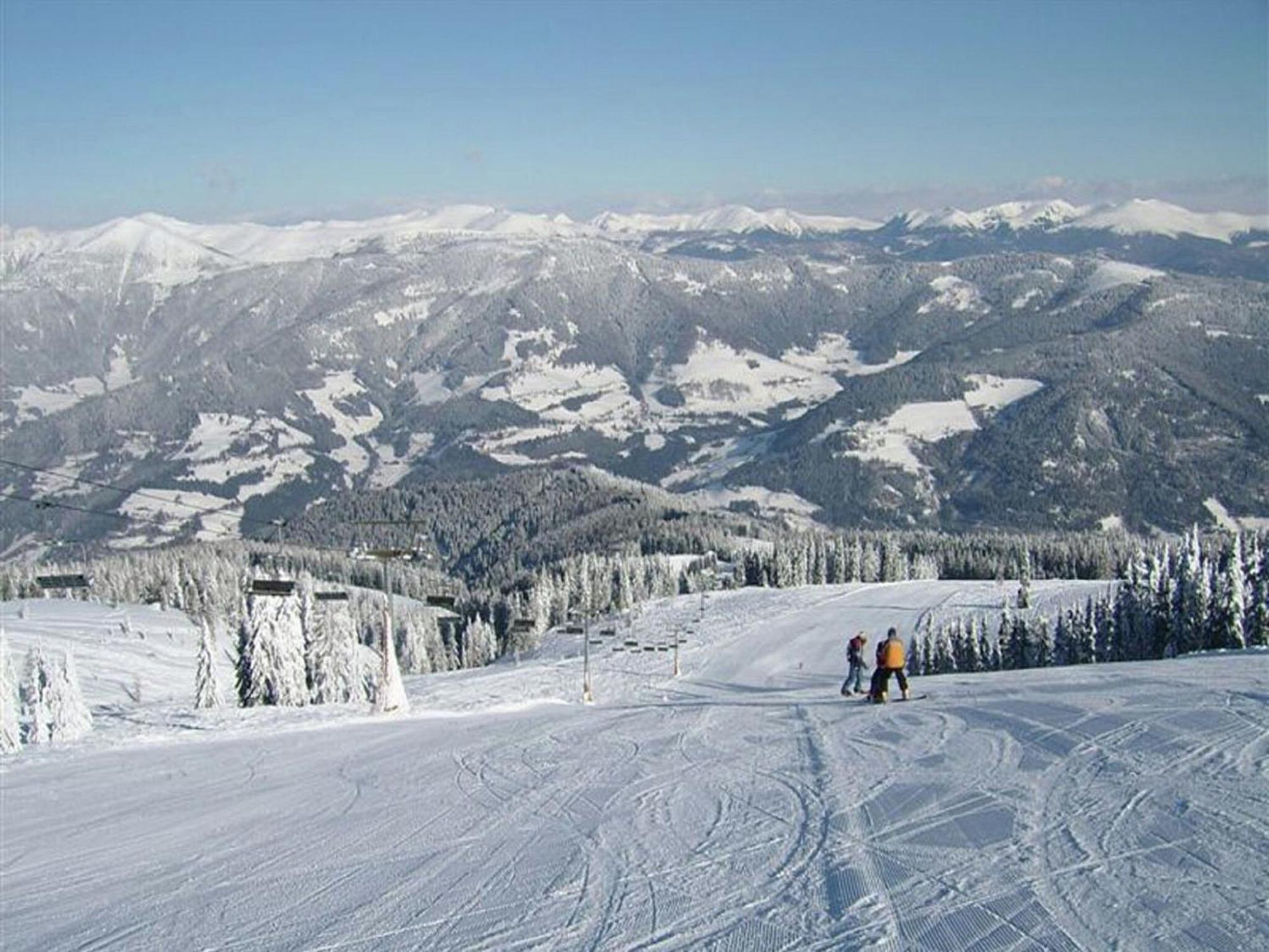 Cozy Apartment In Afritz Am See Near Gerlitzen Ski Area 외부 사진