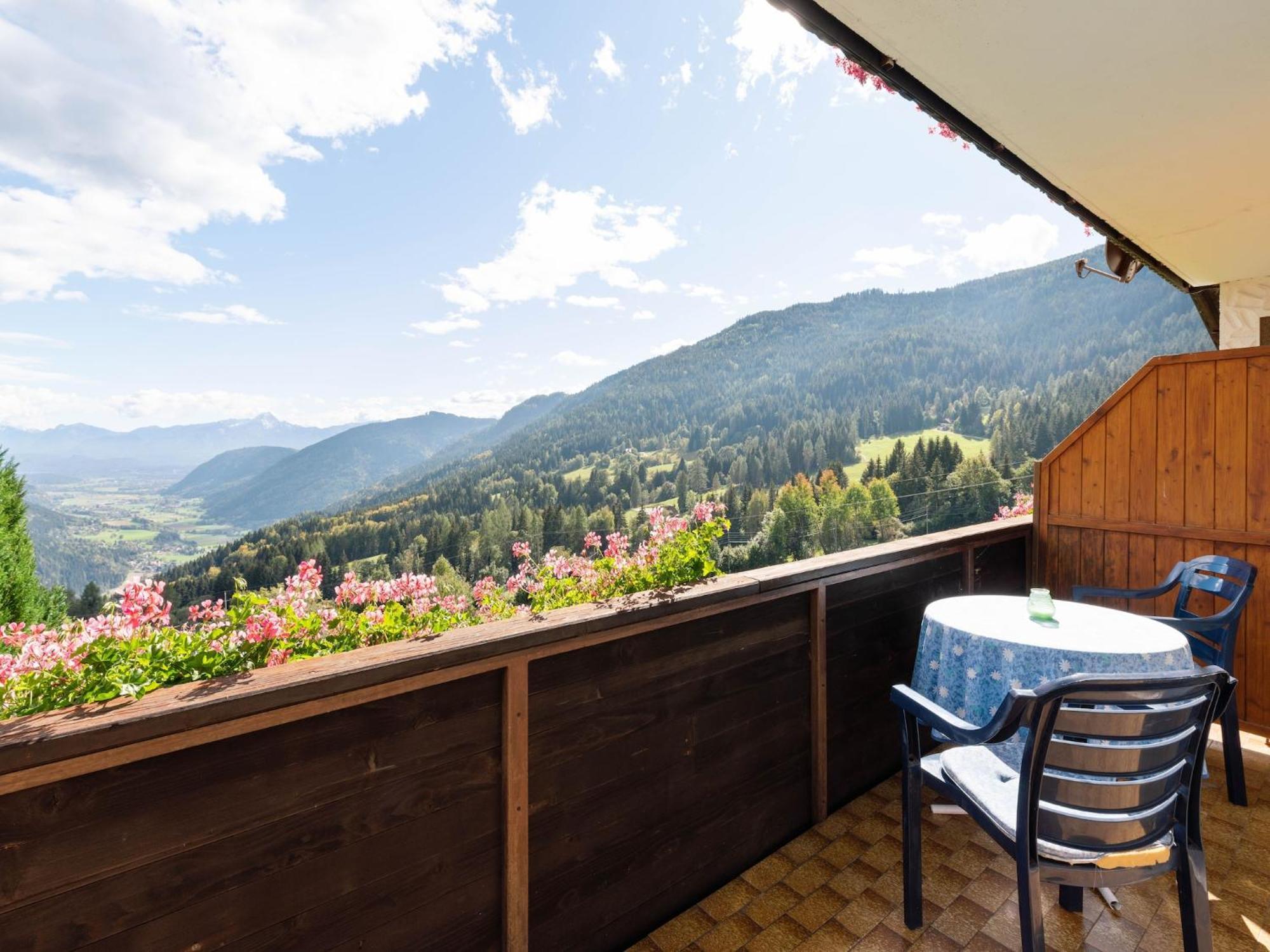 Cozy Apartment In Afritz Am See Near Gerlitzen Ski Area 외부 사진