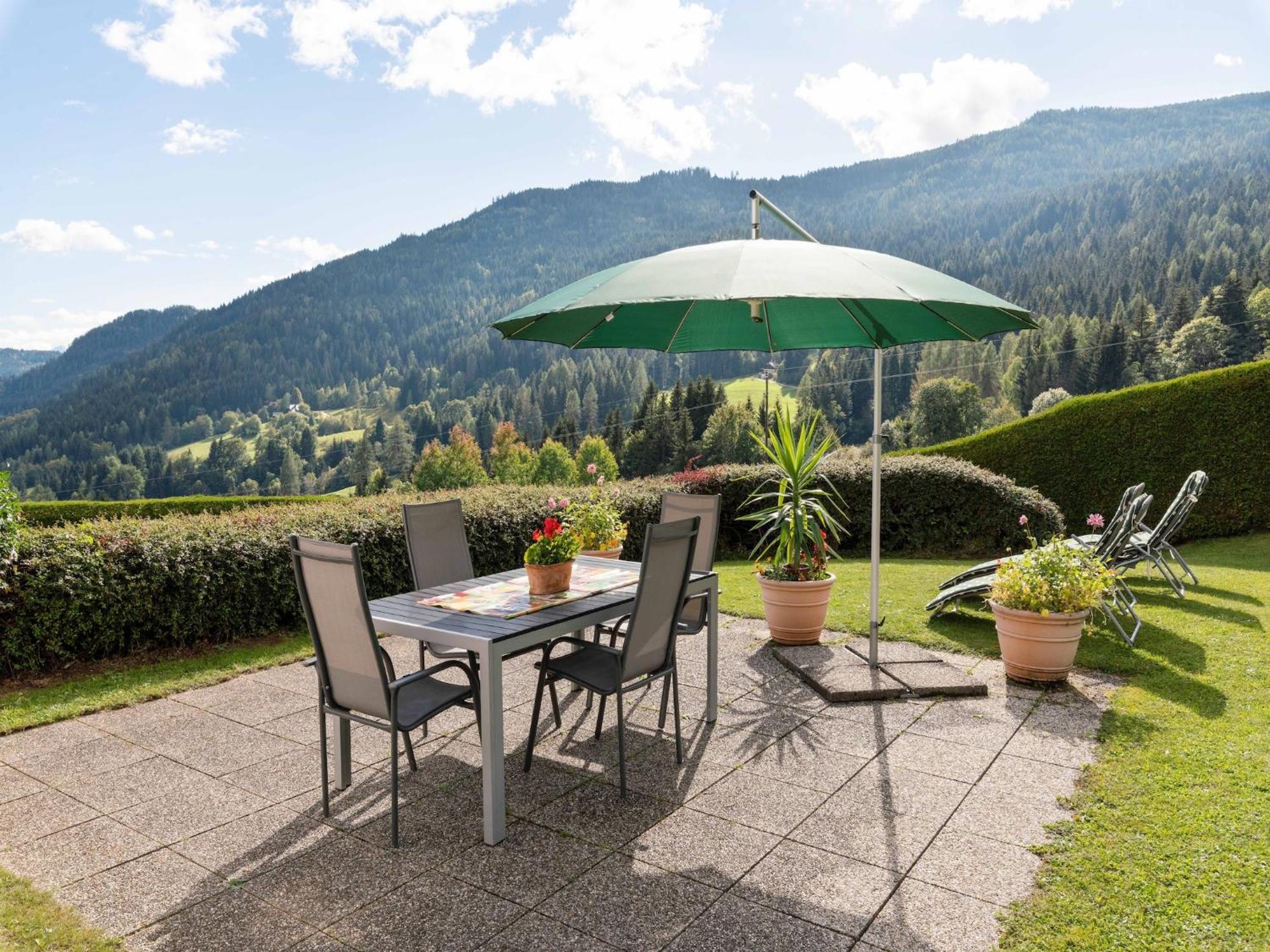 Cozy Apartment In Afritz Am See Near Gerlitzen Ski Area 외부 사진