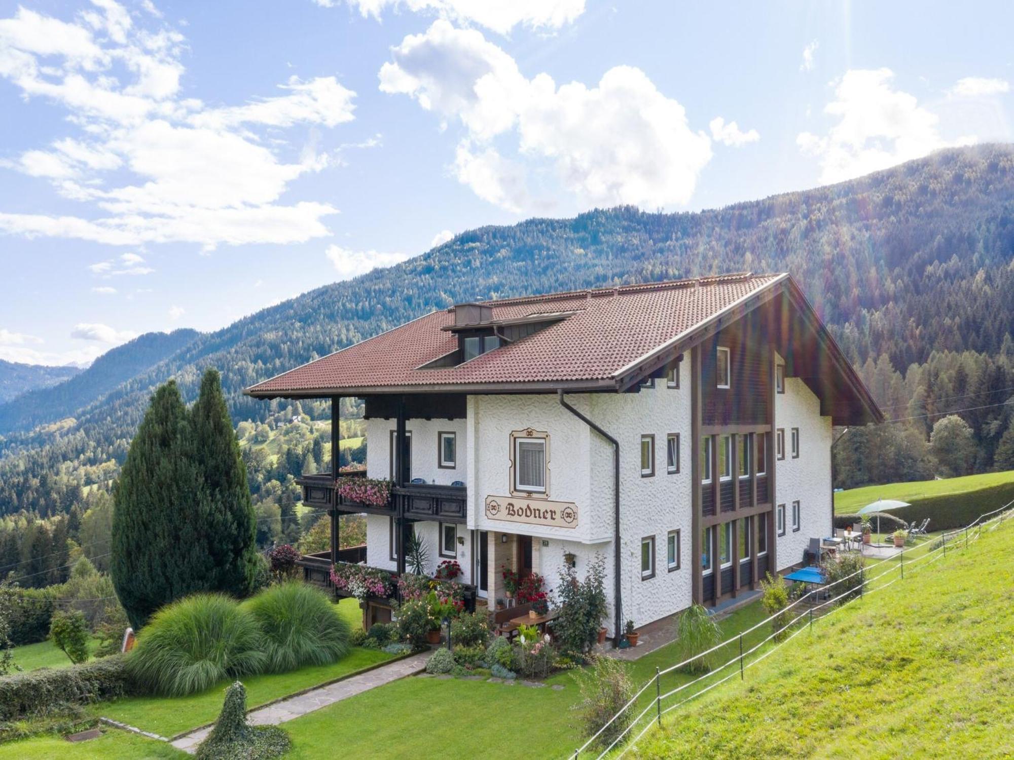 Cozy Apartment In Afritz Am See Near Gerlitzen Ski Area 외부 사진